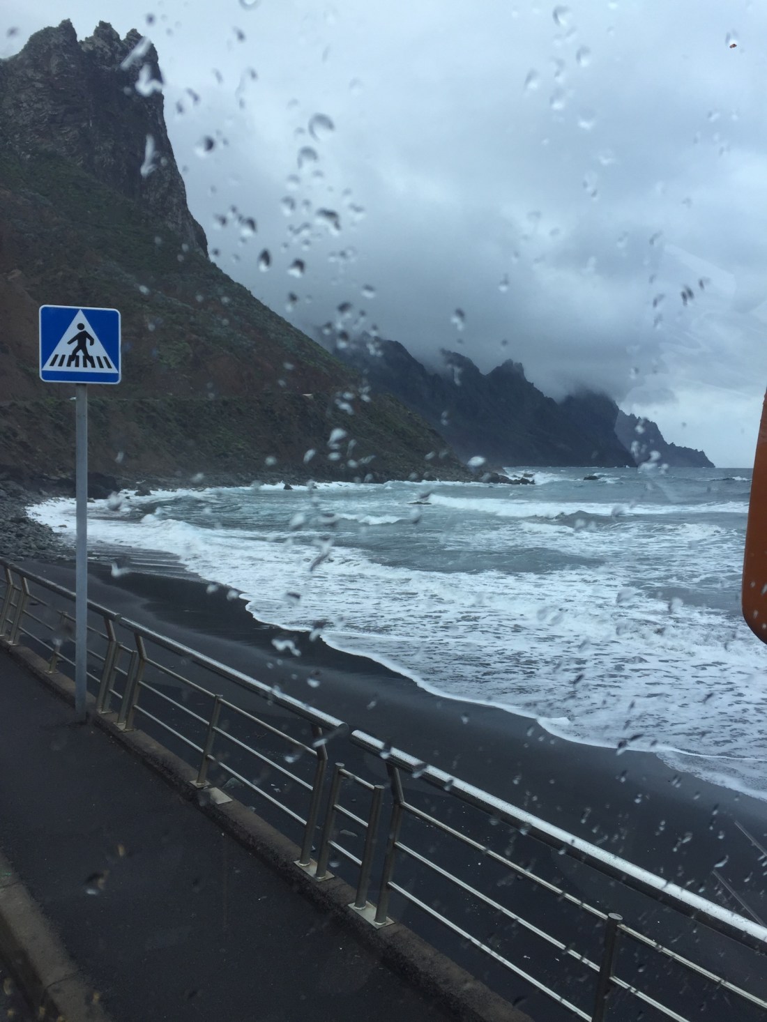 305F9450-D34B-43BA-92CC-4D39A87A735D